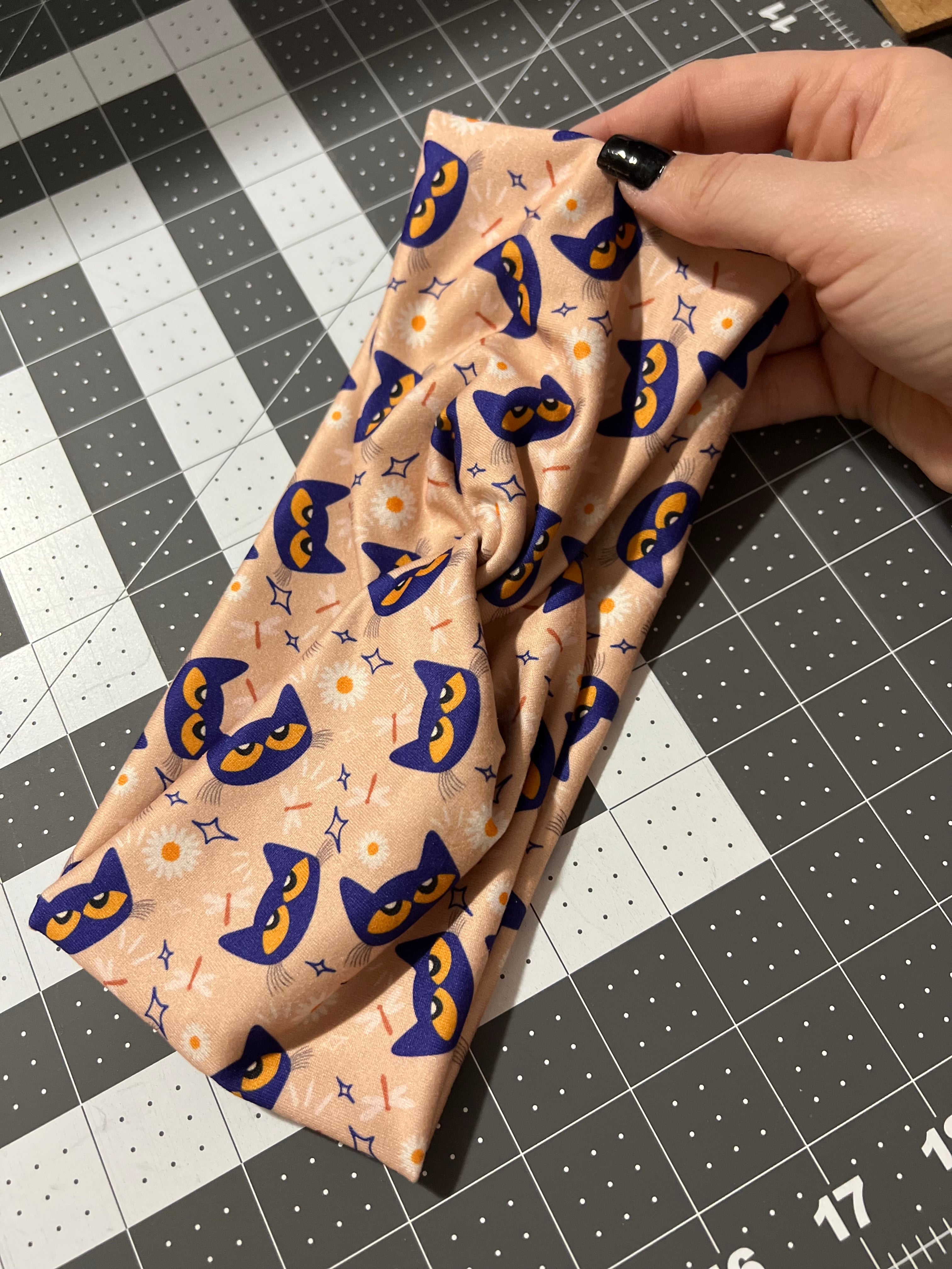 Friendly Cat Twist Headbands